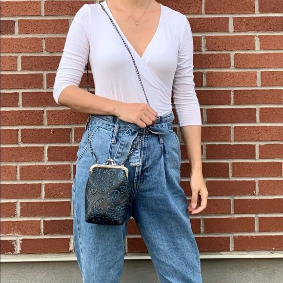 Vintage Style Handmade Genuine Embossed Leather Purse/ Phone case/Crossbody - Picture 6 of 12